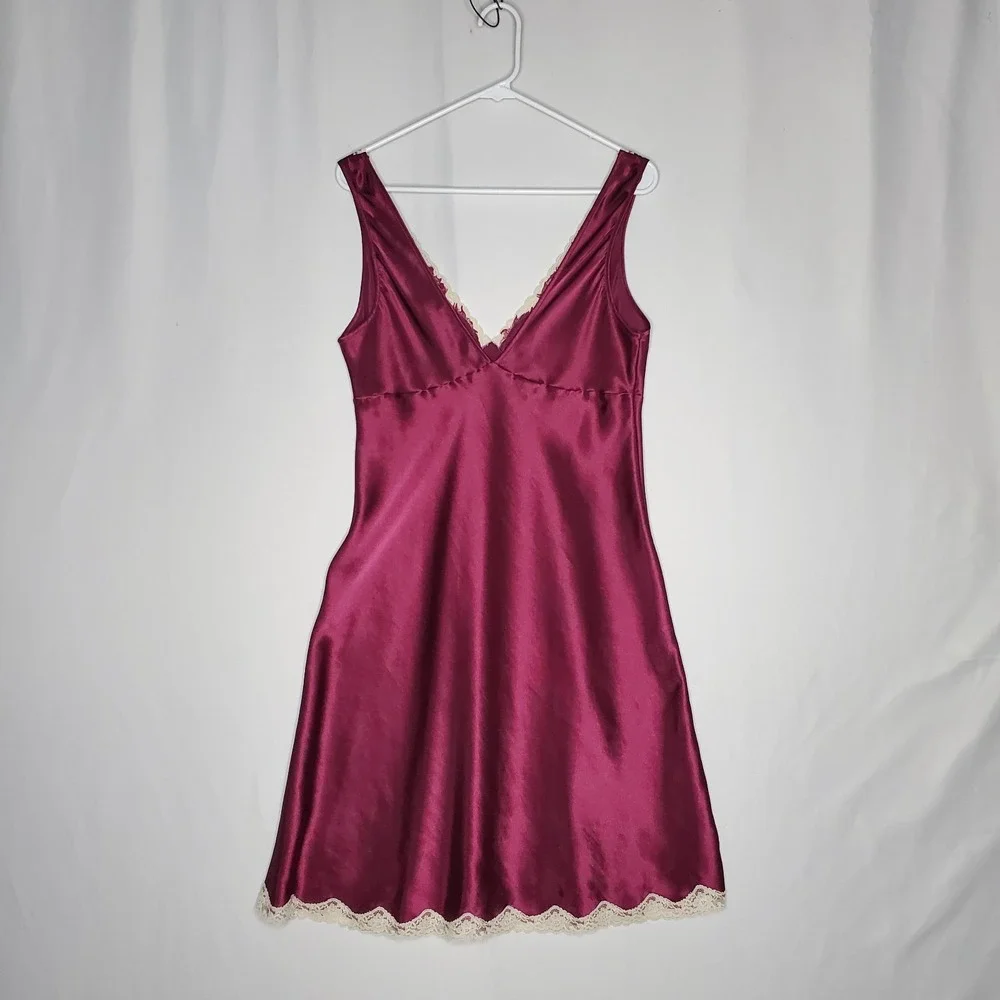 Vtg Victorias Secret Burgundy Satin Slip Dress Large V-Neck Lace 00s Y2K - Picture 2 of 9